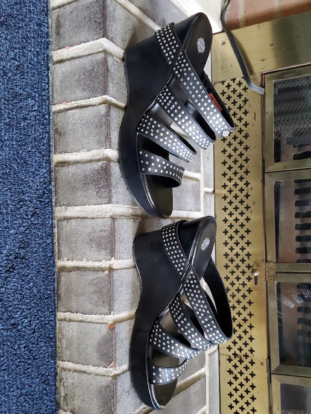 Harley-Davidson Womens Kirsty Wedge Rhinestone Sandal - size 9 1/2 - Picture 3 of 8